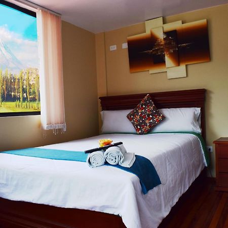Hostal Monte Carmelo บาญอส ภายนอก รูปภาพ