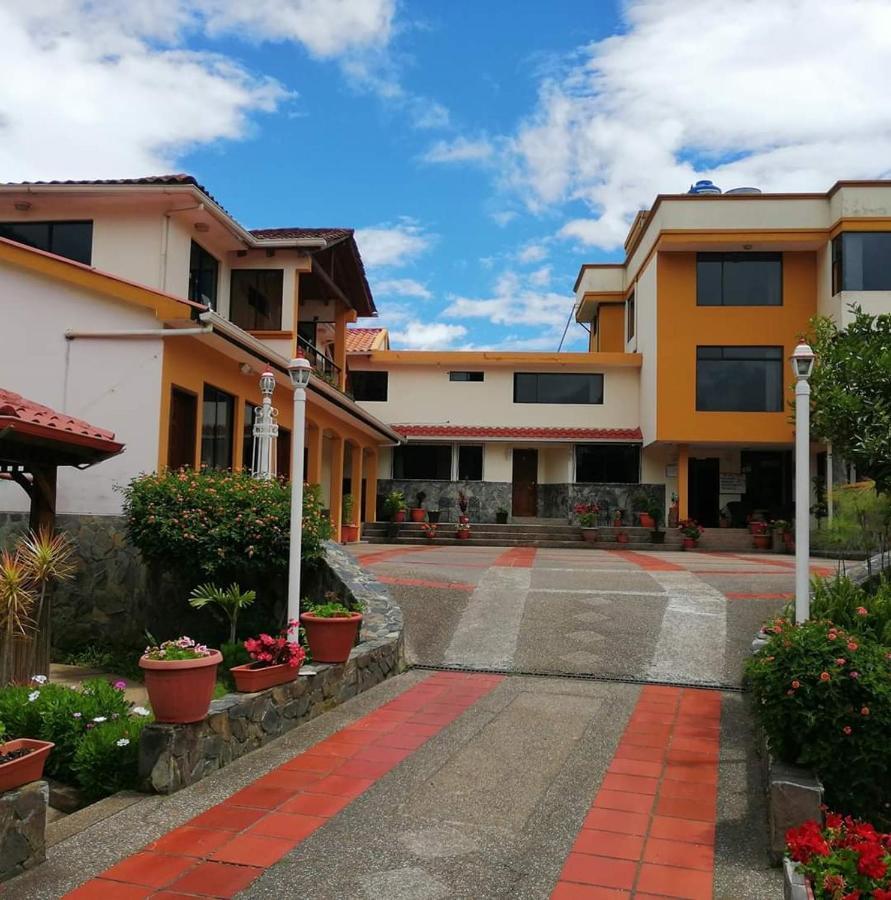 Hostal Monte Carmelo บาญอส ภายนอก รูปภาพ