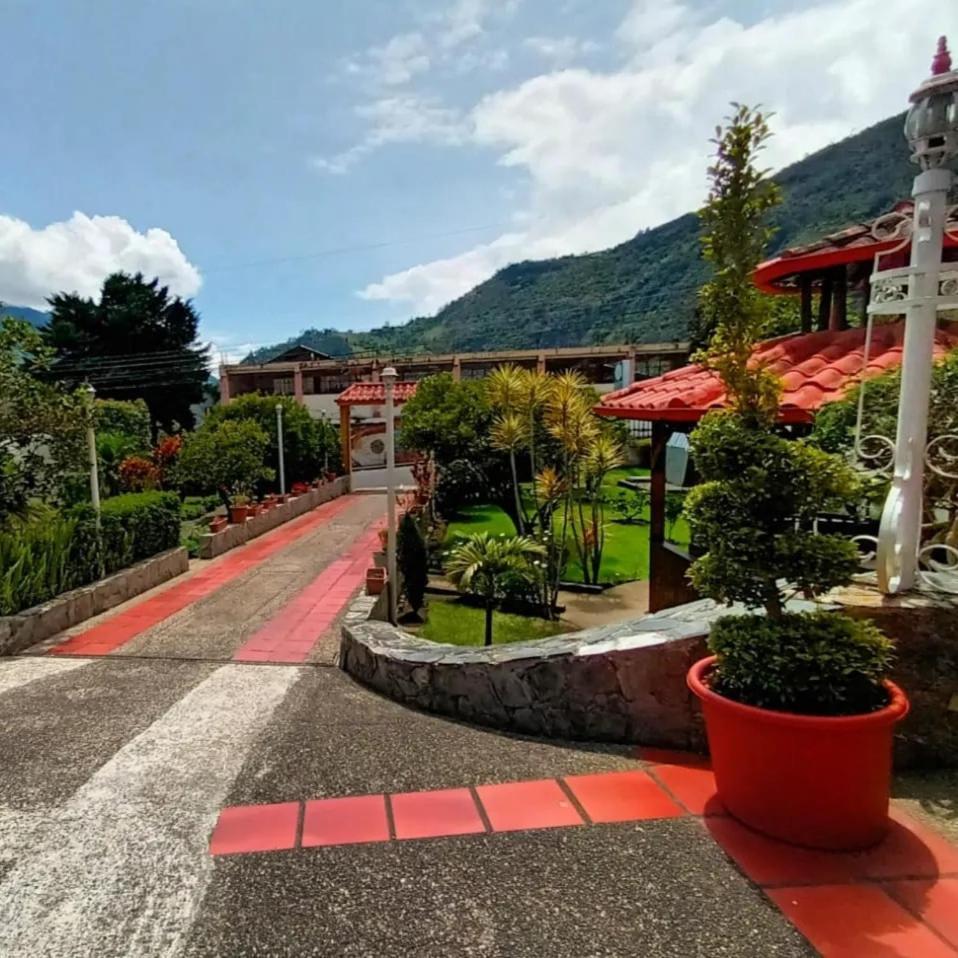 Hostal Monte Carmelo บาญอส ภายนอก รูปภาพ