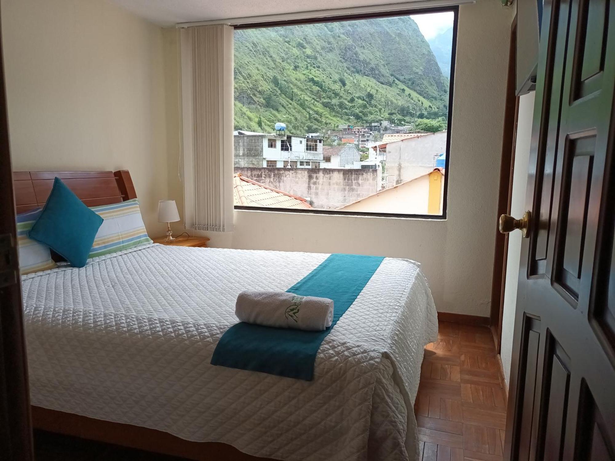 Hostal Monte Carmelo บาญอส ภายนอก รูปภาพ