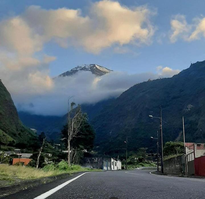 Hostal Monte Carmelo บาญอส ภายนอก รูปภาพ